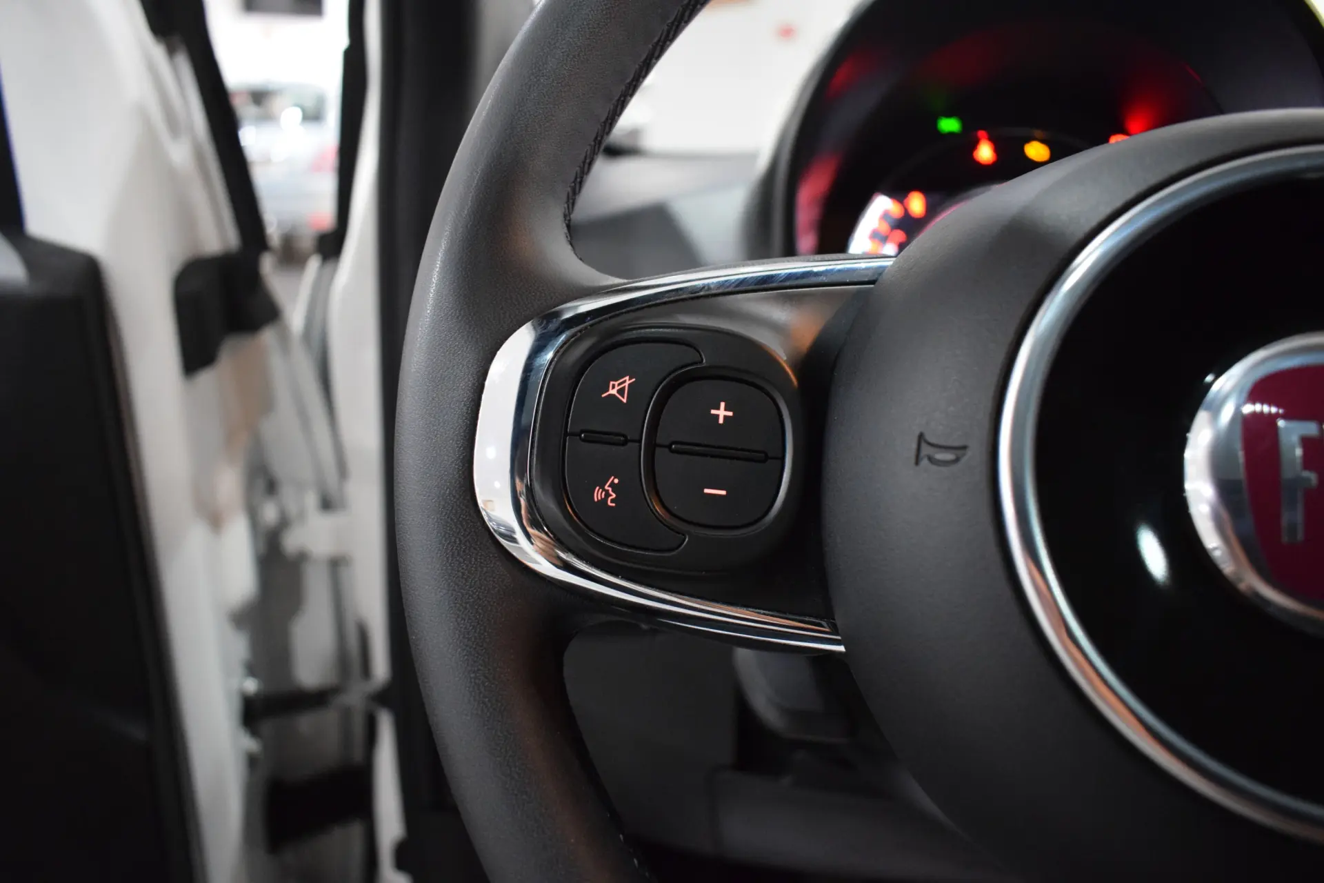 Fiat 500 1.0 Hybrid 9