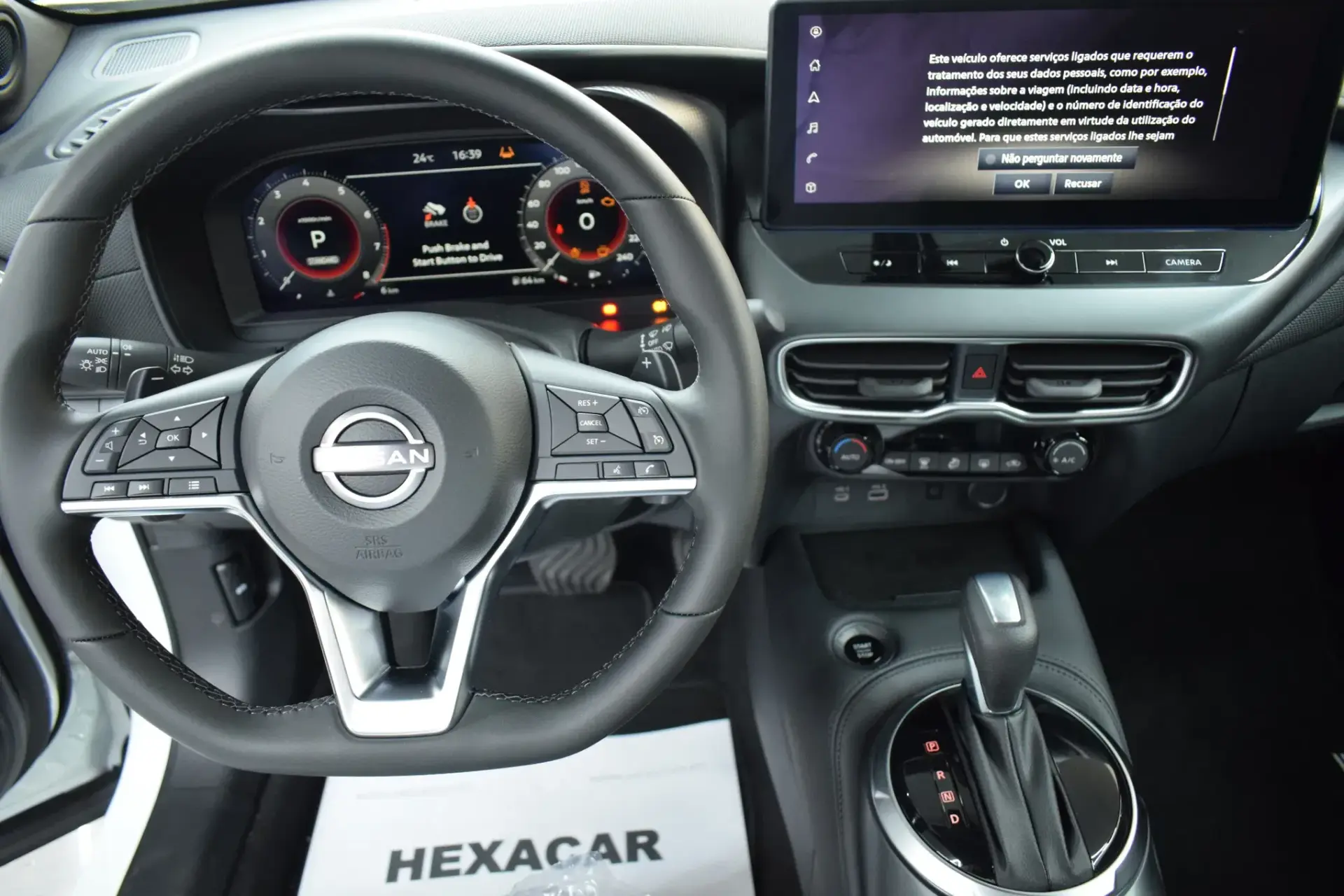 Nissan Juke 1.0 DIG-T N-Connecta Two Tone DCT 12
