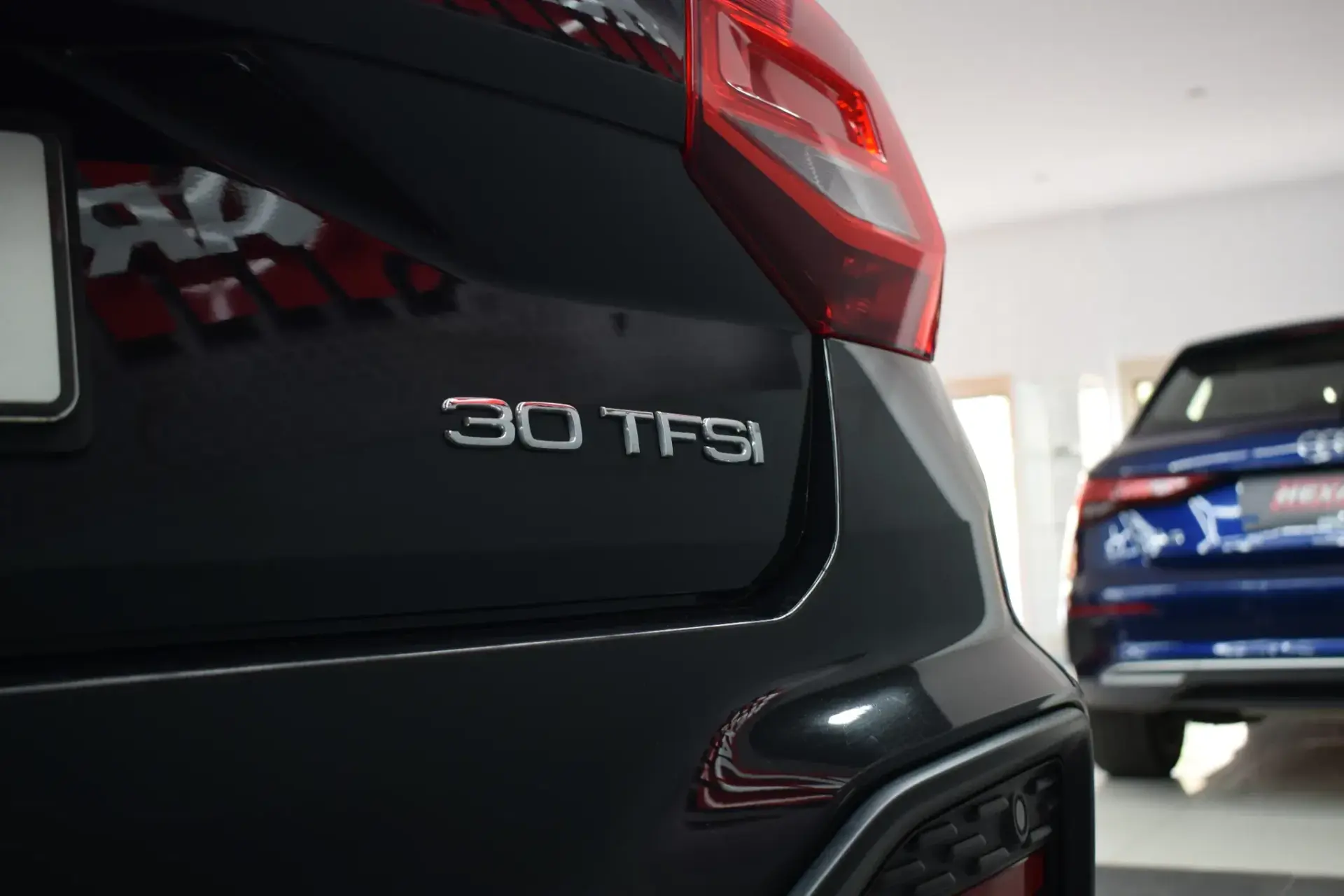 Audi Q2 30 TFSI Advanced 5