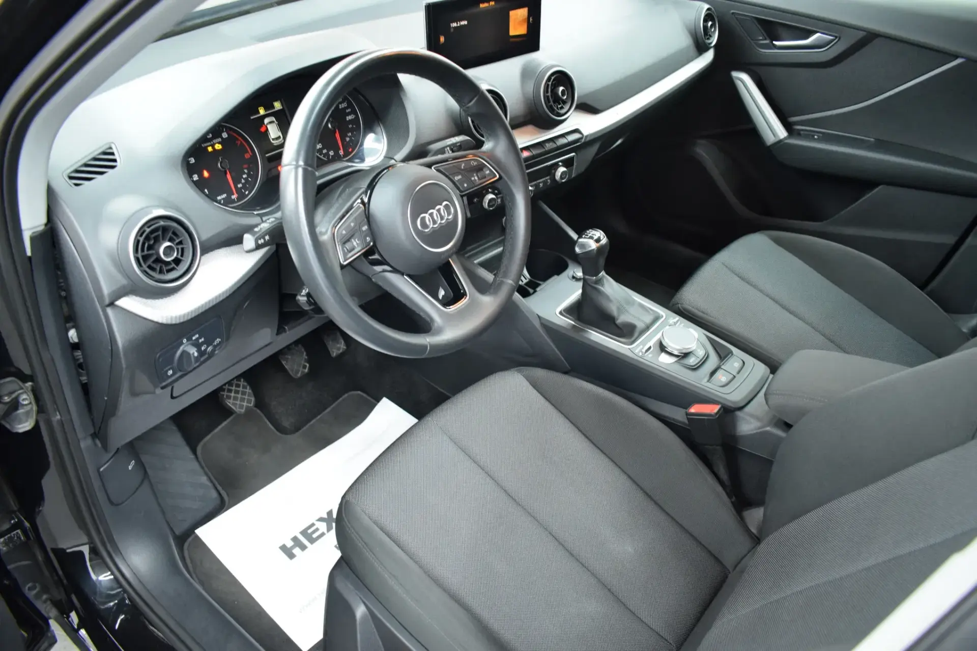 Audi Q2 30 TFSI Advanced 10