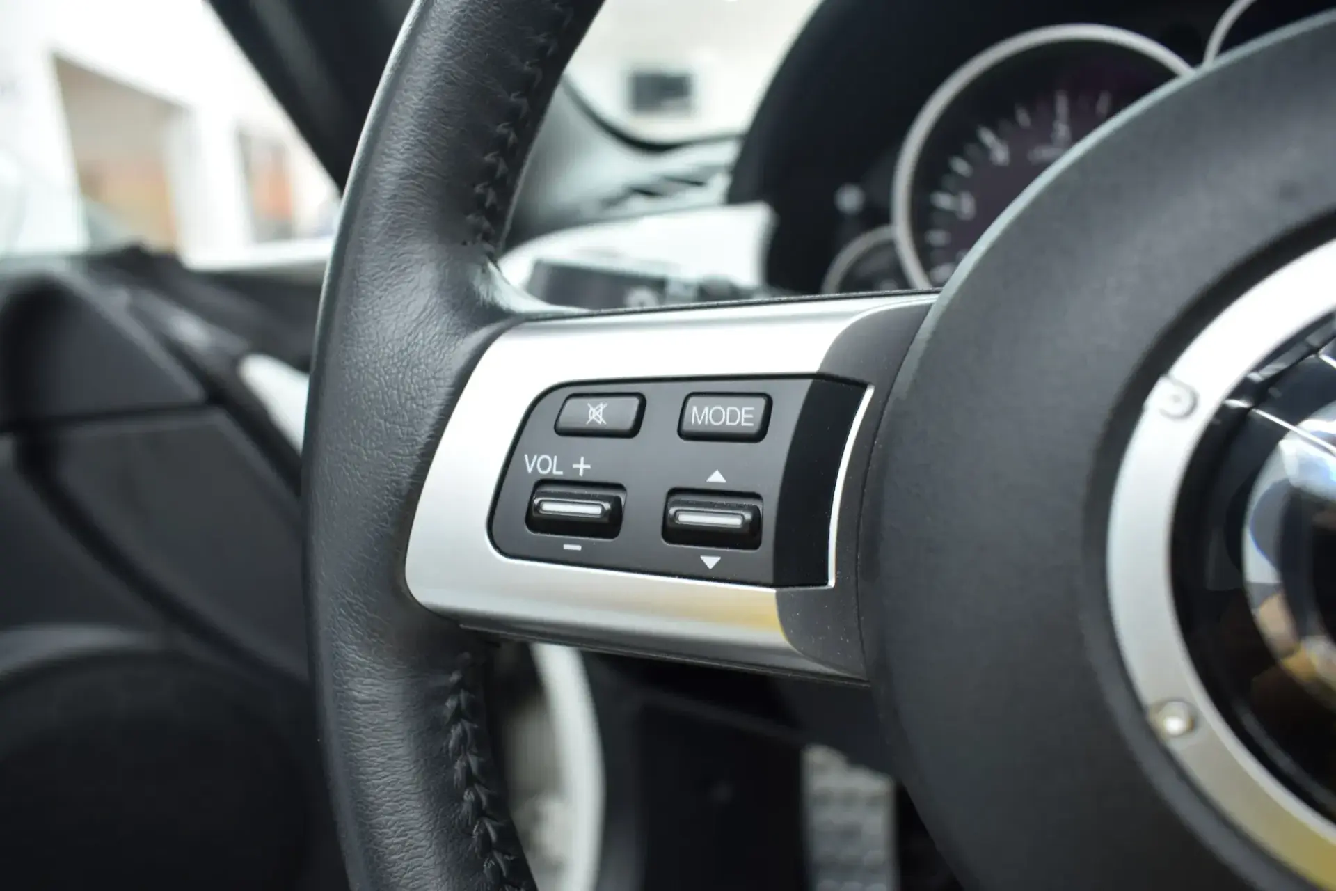 Mazda MX-5 MZR 1.8 20º Aniversário 18