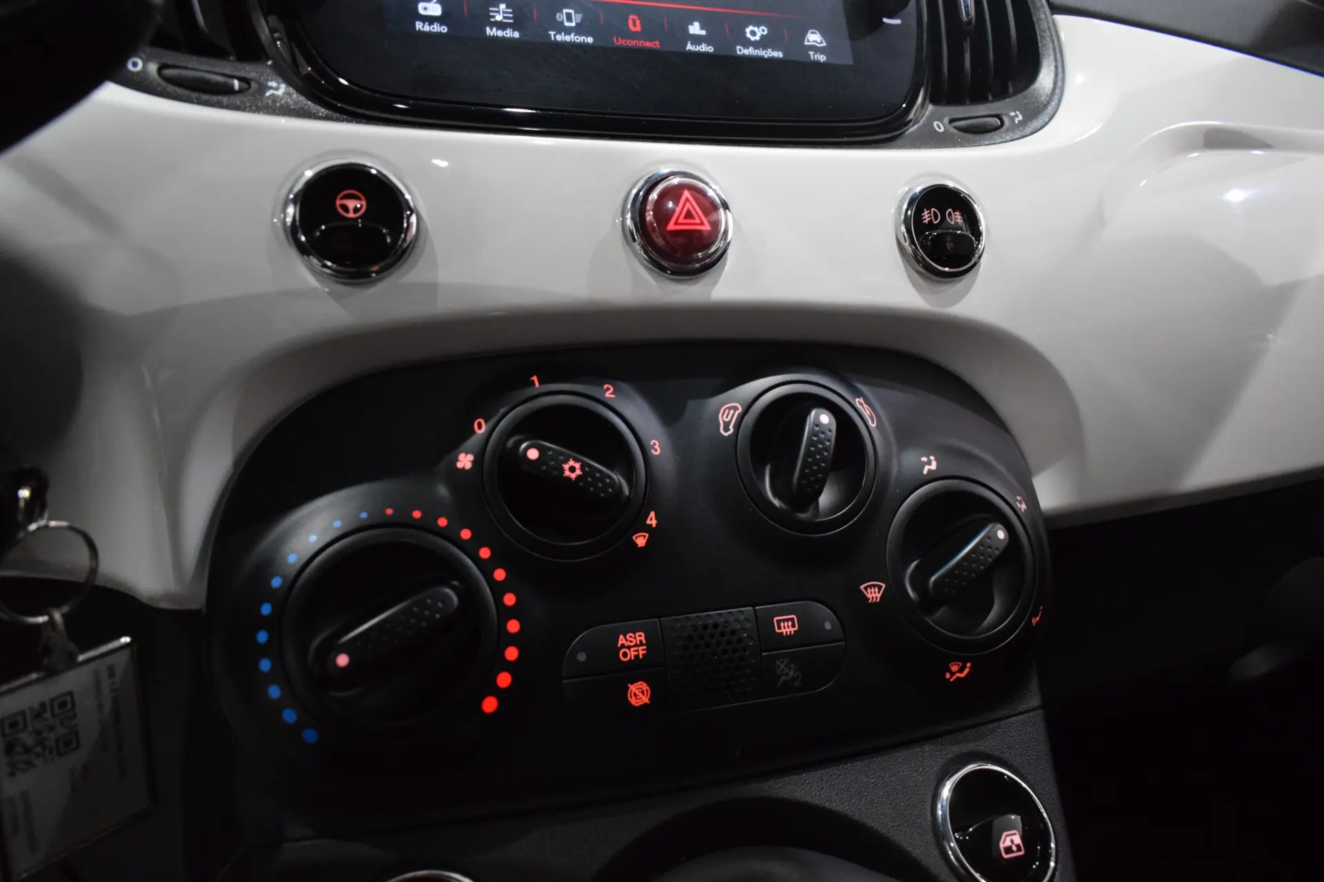 Fiat 500 1.0 Hybrid 13