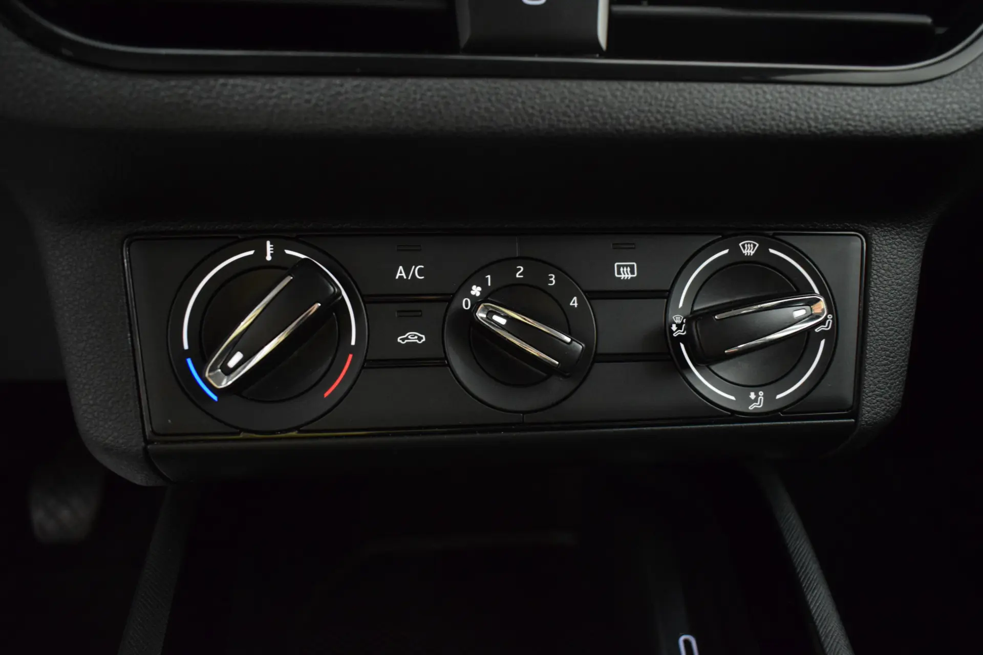 Skoda Kamiq 1.0 TSI Style DSG 11
