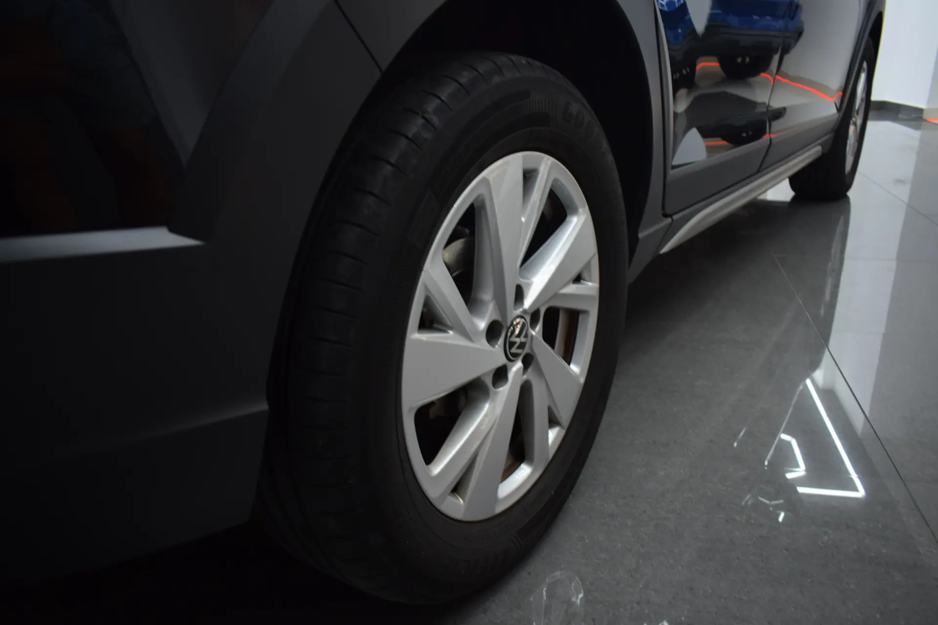 Volkswagen Taigo 1.0 TSI Life DSG 3