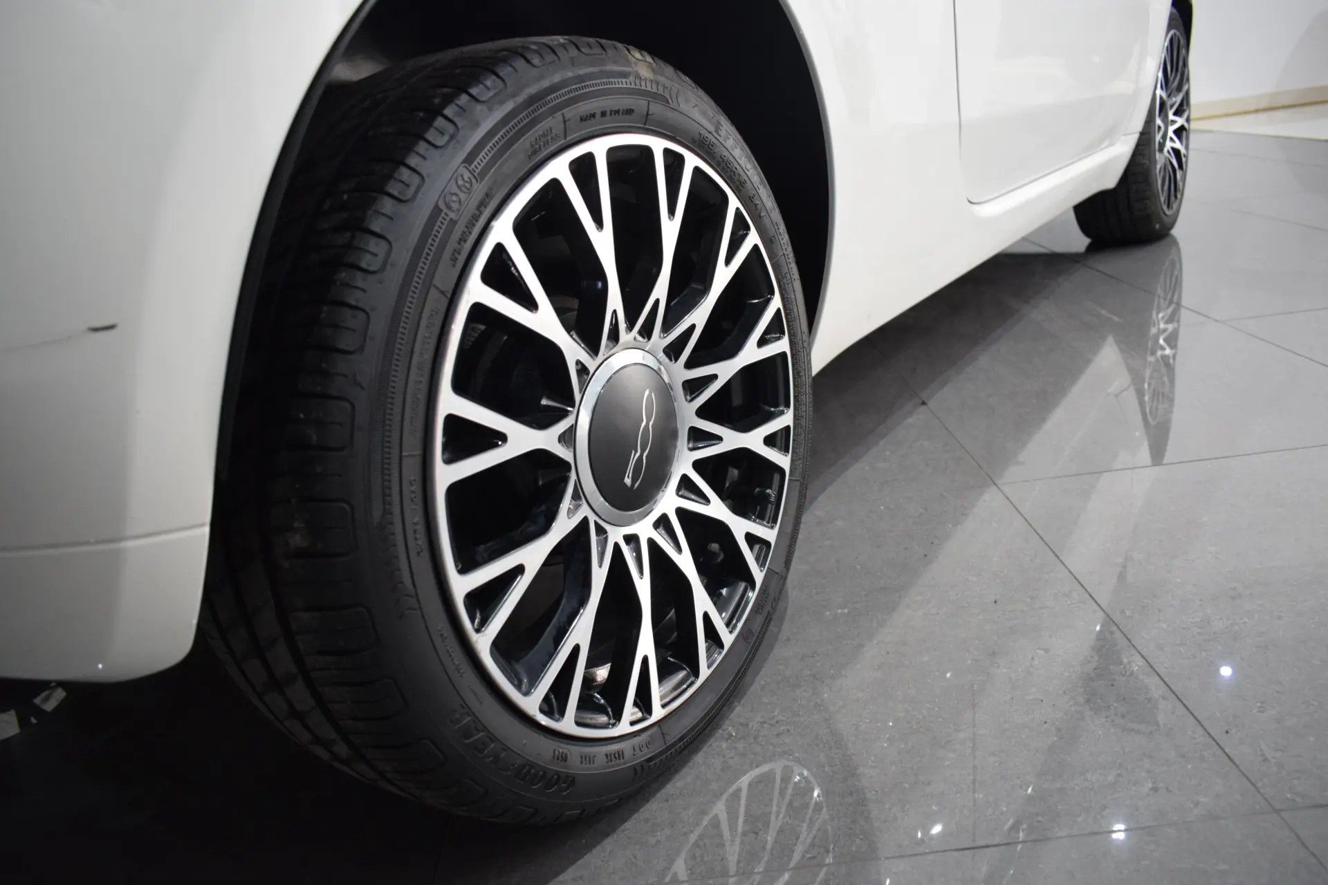 Fiat 500 1.0 Hybrid 4