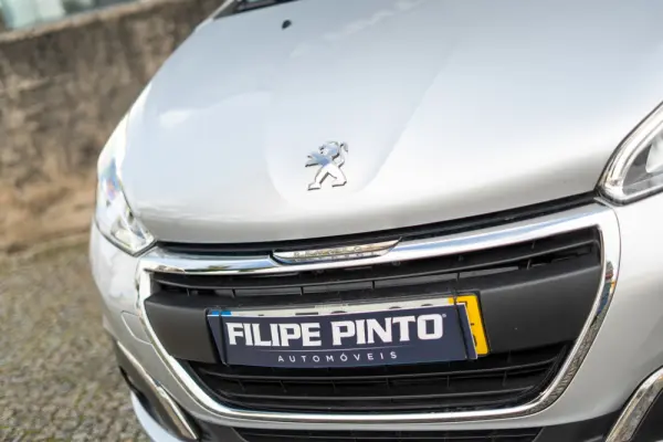 Peugeot 208 1.2 PureTech Style 42