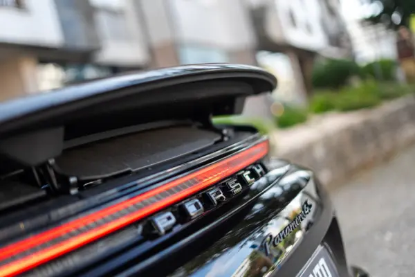 Porsche Panamera 4S E-Hybrid 112