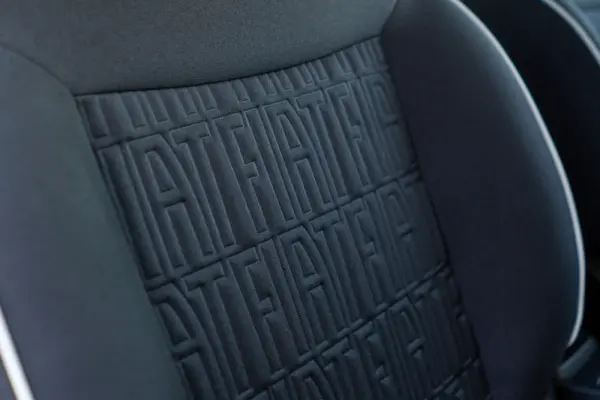 Fiat 500e 3 + 1 42 kWh 56