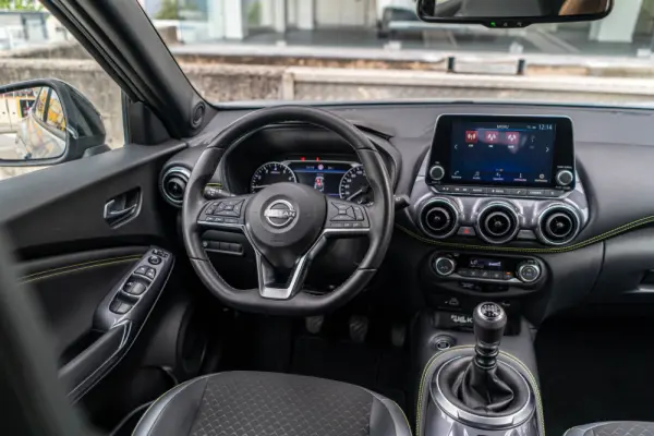 Nissan Juke 1.0 DIG-T Kiiro 7