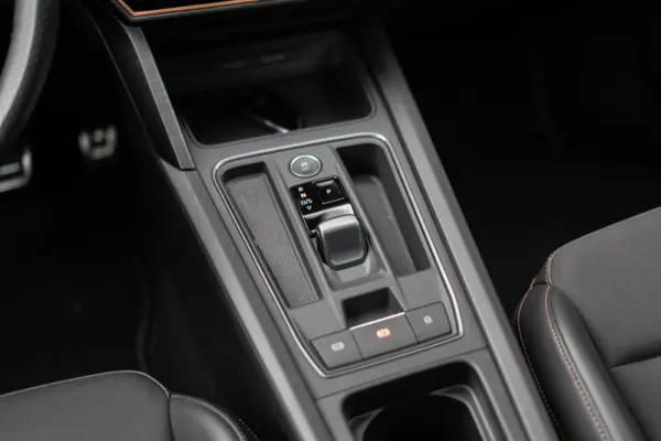 Cupra Formentor 1.4 e-Hybrid DSG VZ 37