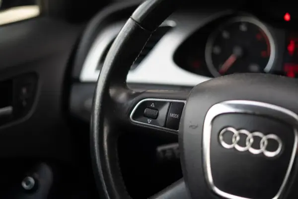 Audi A4 Allroad 2.0 TDI quattro 9