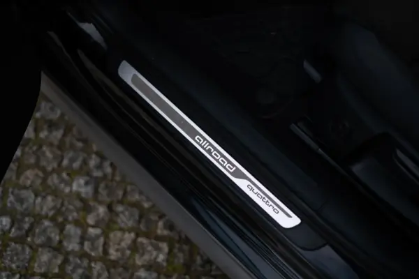 Audi A4 Allroad 2.0 TDI quattro 56