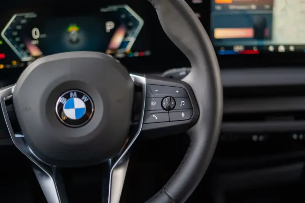 BMW 116 Pack Desportivo M 11