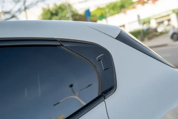 BMW 116 Pack Desportivo M 76