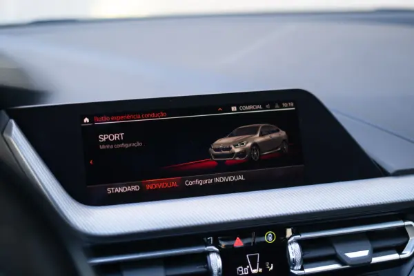 BMW 216 Gran Coupé d Pack Desportivo M 23