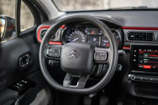 Citroen C3 1.2 Pure Tech C-Series 8