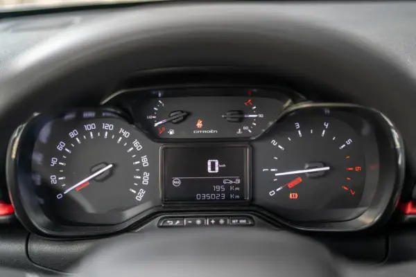 Citroen C3 1.2 Pure Tech C-Series 9