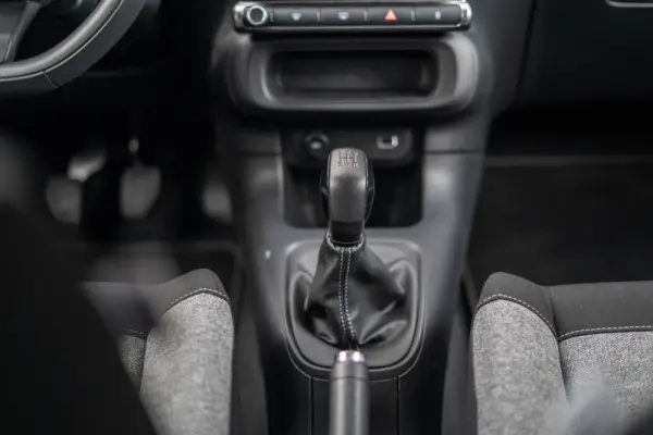 Citroen C3 1.2 Pure Tech C-Series 23