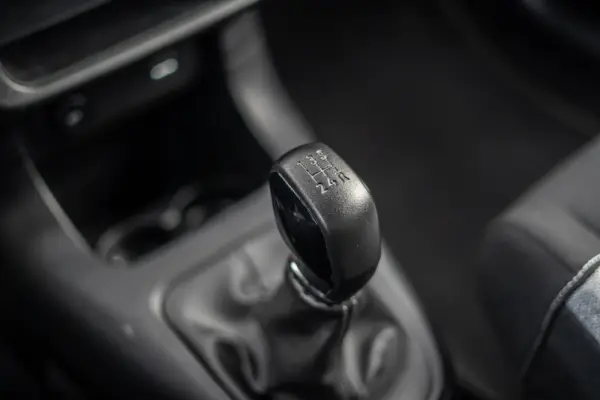 Citroen C3 1.2 Pure Tech C-Series 24
