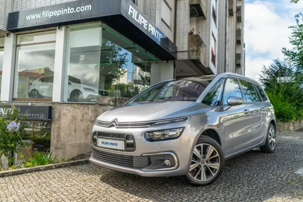 Citroen C4 Spacetourer 1.2 PureTech Feel 2