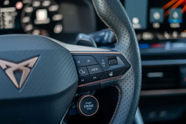 Cupra Leon 1.5 e-Hybrid VZ DSG 10