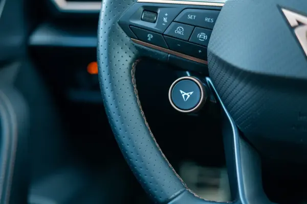 Cupra Leon 1.5 e-Hybrid VZ DSG 14