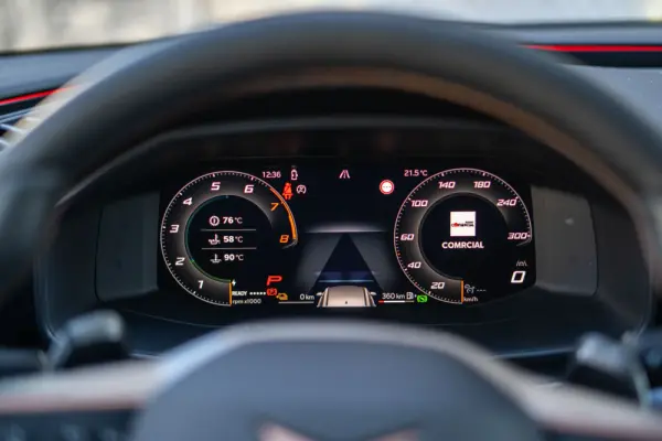 Cupra Leon 1.5 e-Hybrid VZ DSG 16