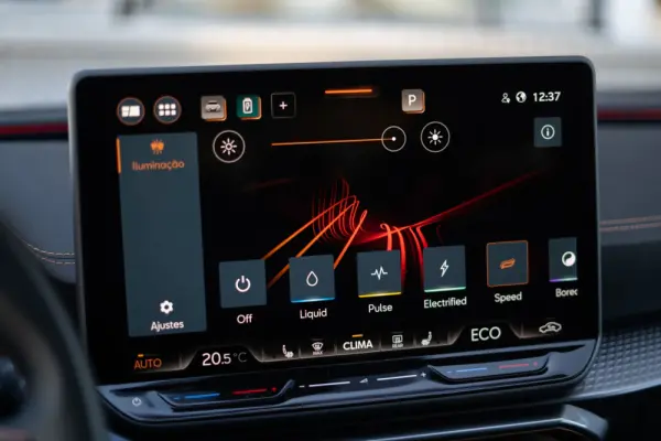Cupra Leon 1.5 e-Hybrid VZ DSG 19