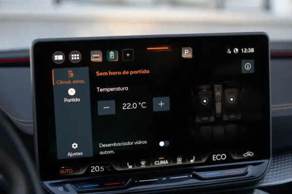 Cupra Leon 1.5 e-Hybrid VZ DSG 32