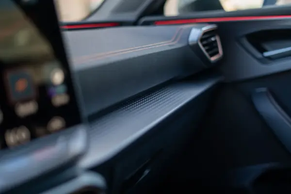 Cupra Leon 1.5 e-Hybrid VZ DSG 44