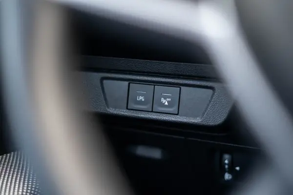 Dacia Jogger 1.0 ECO-G Extreme 7L Bi-Fuel 28
