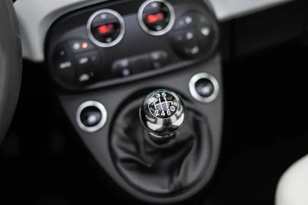 Fiat 500C 1.0 Hybrid Star 36