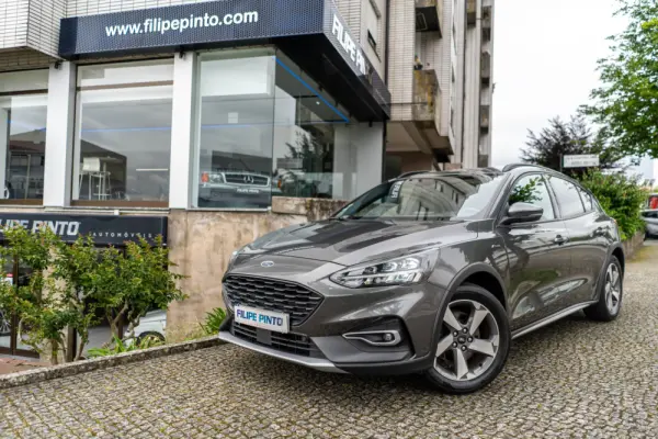 Ford Focus 1.0 EcoBoost Active X 2
