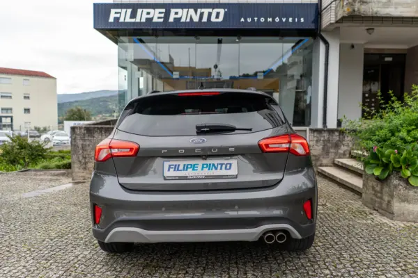 Ford Focus 1.0 EcoBoost Active X 51