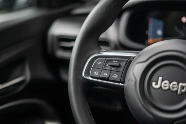 Jeep Avenger 1.2 GSE T3 Altitude 10