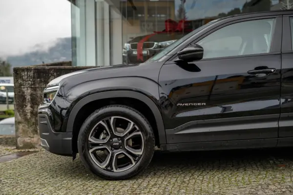 Jeep Avenger 1.2 GSE T3 Altitude 81