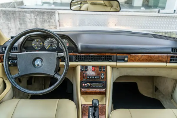 Mercedes-Benz 500 500 SEC W126 V8 231cv Auto 6