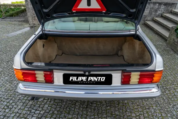 Mercedes-Benz 500 500 SEC W126 V8 231cv Auto 31