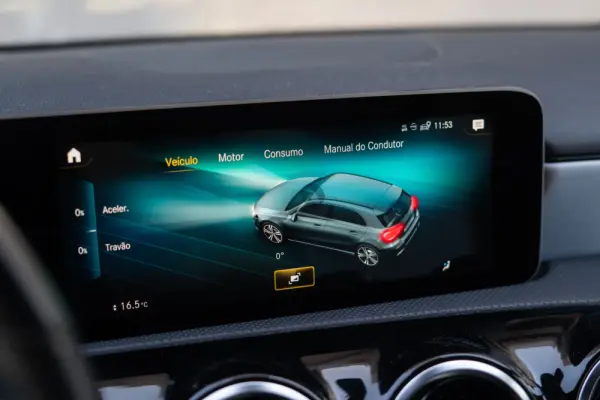 Mercedes-Benz A 160 AMG Line 37