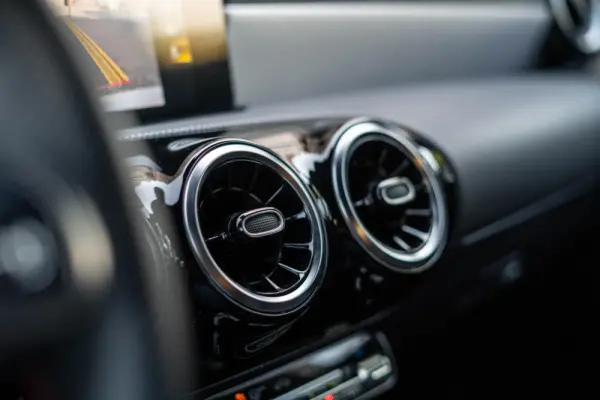 Mercedes-Benz A 200 AMG Line Aut. 49