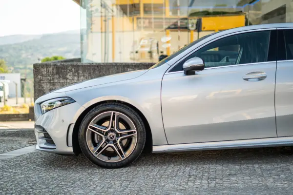Mercedes-Benz A 200 AMG Line Aut. 74
