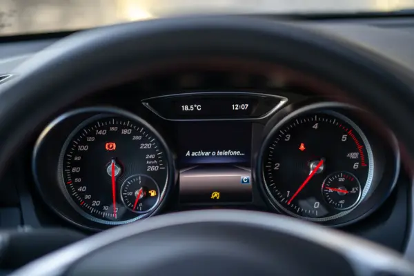 Mercedes-Benz CLA 180 d AMG Line 14