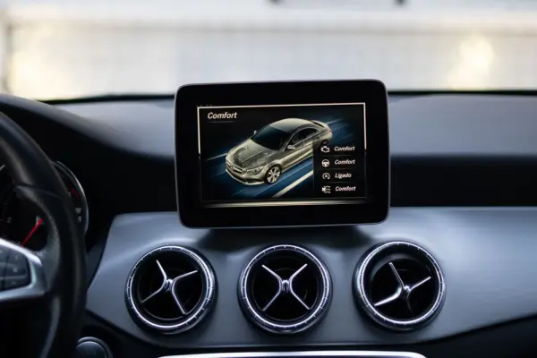 Mercedes-Benz CLA 180 d AMG Line 28