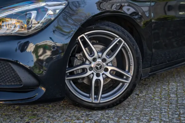 Mercedes-Benz CLA 180 d AMG Line 60