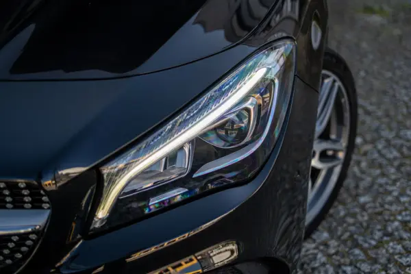 Mercedes-Benz CLA 180 d AMG Line 61