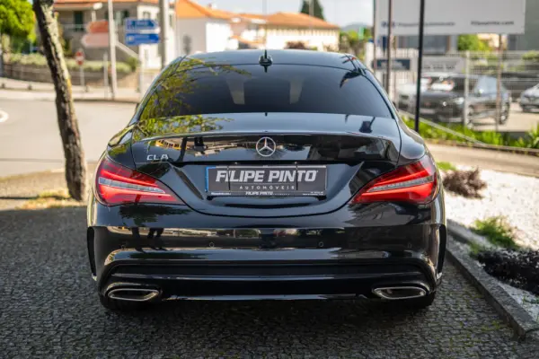 Mercedes-Benz CLA 180 d AMG Line 77