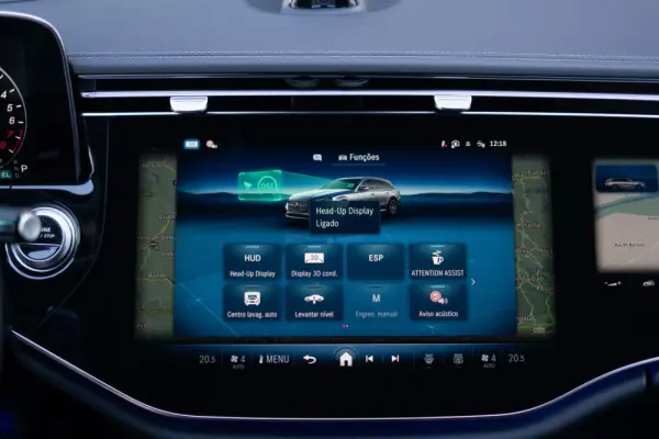Mercedes-Benz E 300 e Station 22