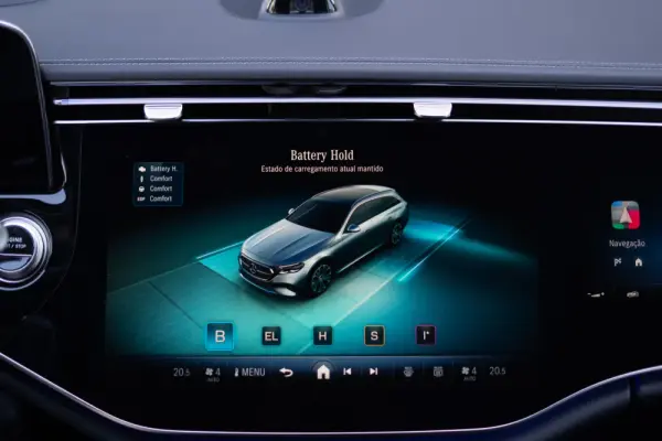 Mercedes-Benz E 300 e Station 37