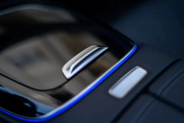 Mercedes-Benz E 300 e Station 62