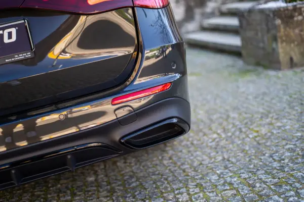 Mercedes-Benz E 300 e Station 73